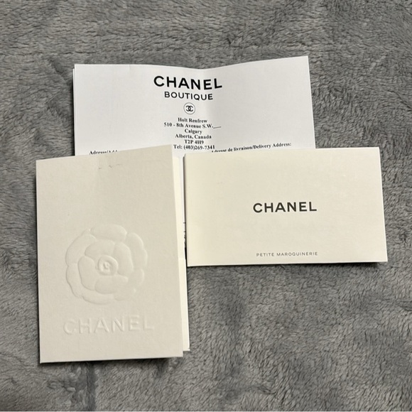 NEW CHANEL Complete Inclusions Chanel Boy Card Case Zip Around Chanel Wallet - Picture 6 of 7